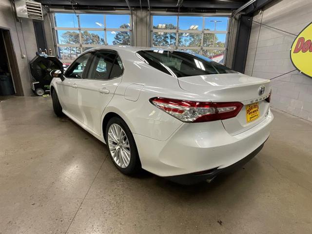 used 2019 Toyota Camry Hybrid car, priced at $18,995