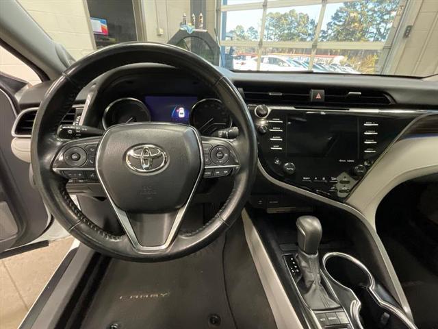 used 2019 Toyota Camry Hybrid car, priced at $18,995