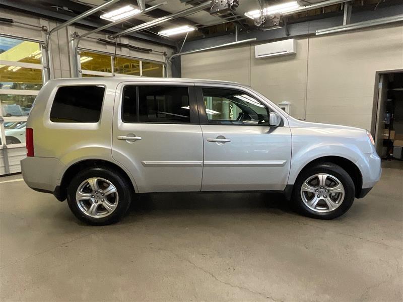 used 2013 Honda Pilot car, priced at $6,450