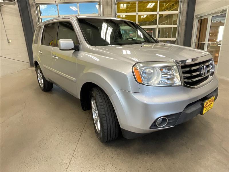 used 2013 Honda Pilot car, priced at $6,450