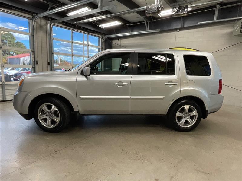 used 2013 Honda Pilot car, priced at $6,450