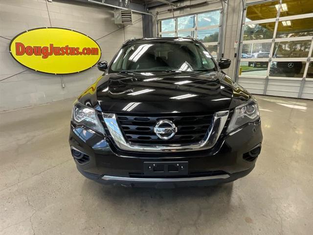 used 2020 Nissan Pathfinder car, priced at $14,995