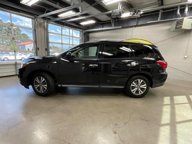 used 2020 Nissan Pathfinder car, priced at $14,995