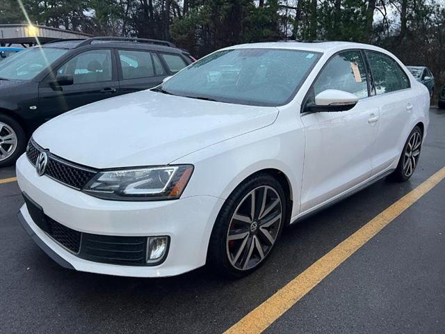 used 2013 Volkswagen Jetta car, priced at $8,995