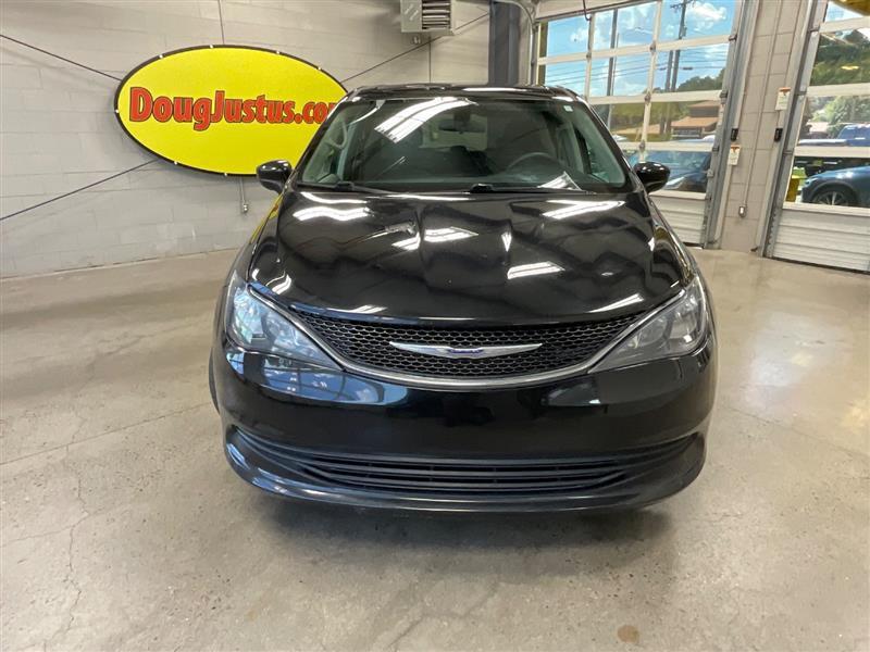 used 2019 Chrysler Pacifica car, priced at $12,995