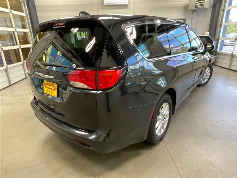 used 2019 Chrysler Pacifica car, priced at $12,995
