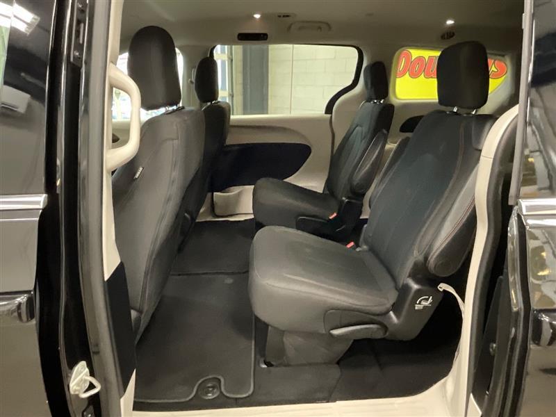 used 2019 Chrysler Pacifica car, priced at $12,995