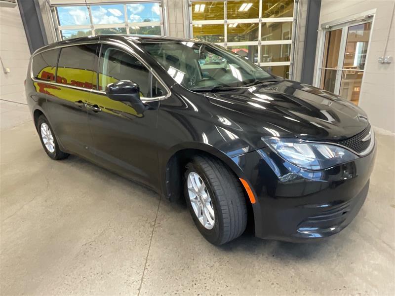 used 2019 Chrysler Pacifica car, priced at $12,995