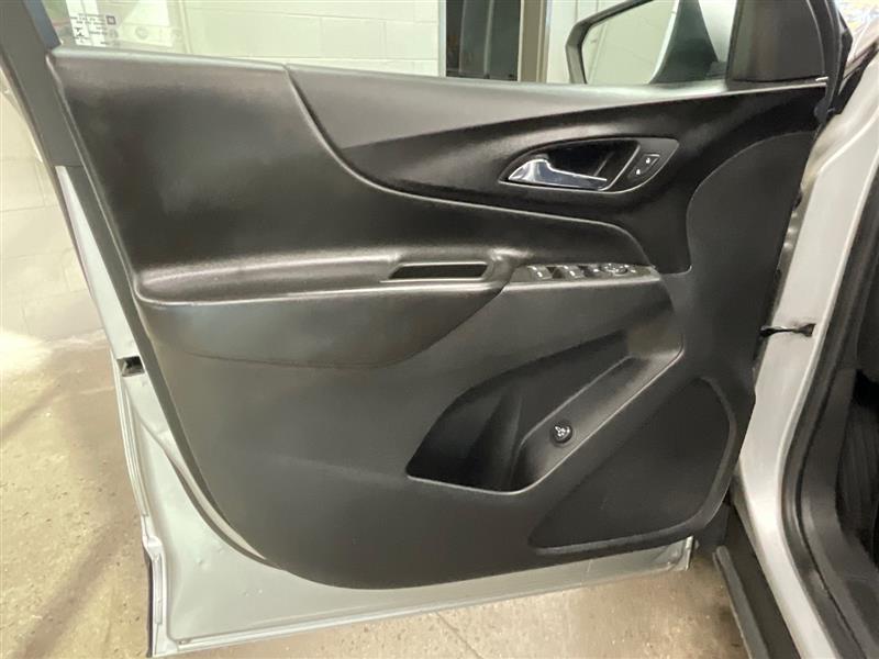 used 2021 Chevrolet Equinox car, priced at $10,850