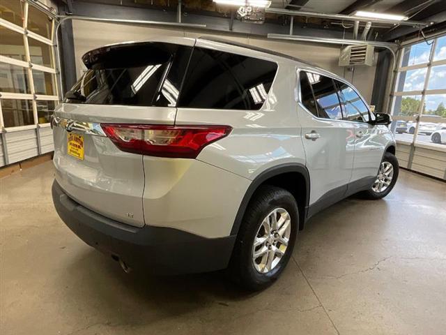 used 2020 Chevrolet Traverse car, priced at $17,450