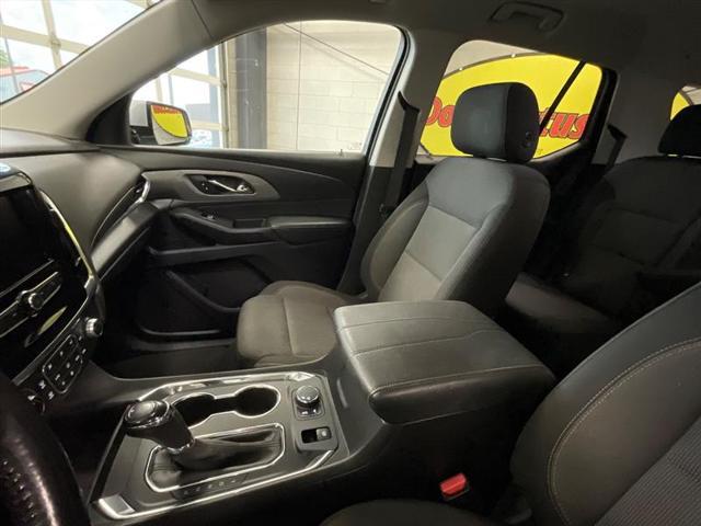 used 2020 Chevrolet Traverse car, priced at $17,450