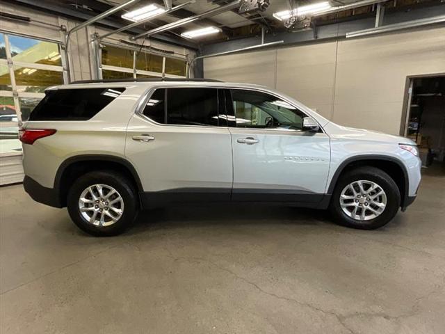 used 2020 Chevrolet Traverse car, priced at $17,450