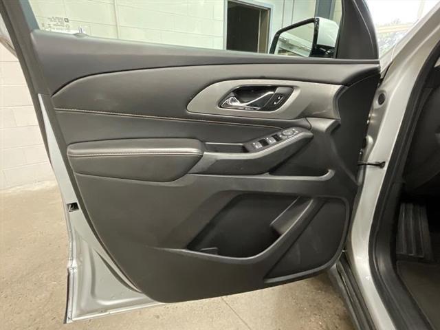 used 2020 Chevrolet Traverse car, priced at $17,450
