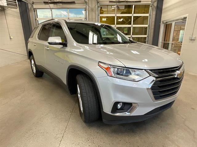 used 2020 Chevrolet Traverse car, priced at $17,450