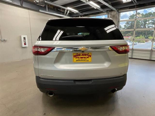 used 2020 Chevrolet Traverse car, priced at $17,450