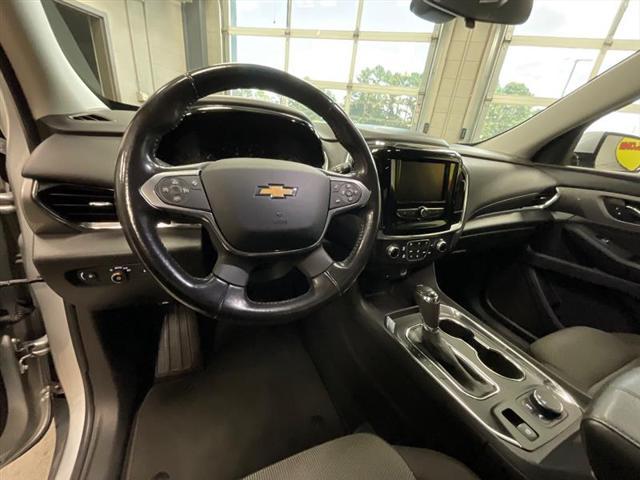 used 2020 Chevrolet Traverse car, priced at $17,450