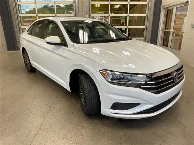 used 2021 Volkswagen Jetta car, priced at $13,850