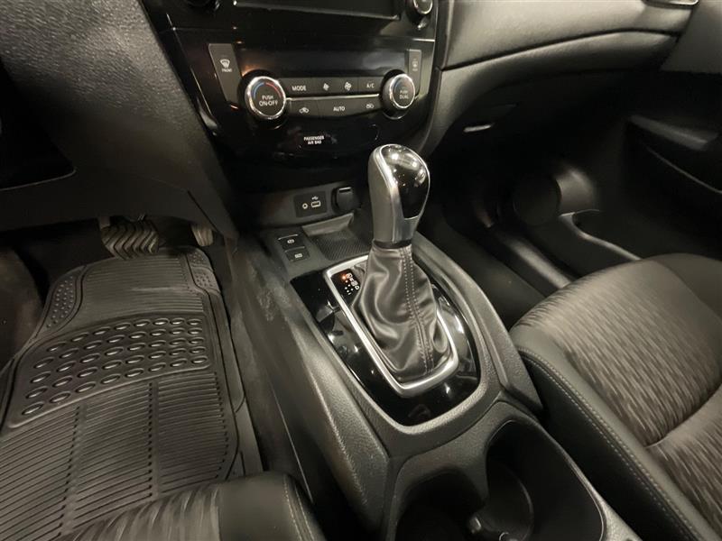 used 2020 Nissan Rogue car, priced at $13,995