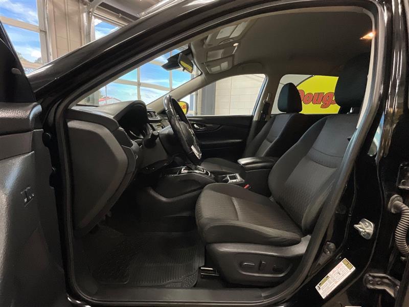 used 2020 Nissan Rogue car, priced at $13,995