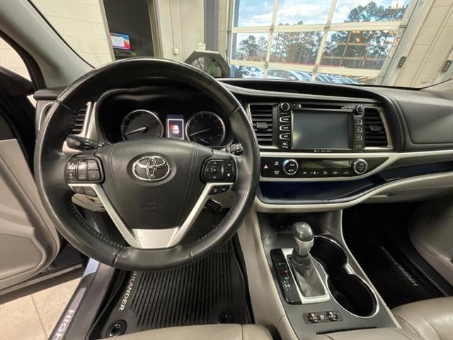 used 2018 Toyota Highlander car, priced at $23,850