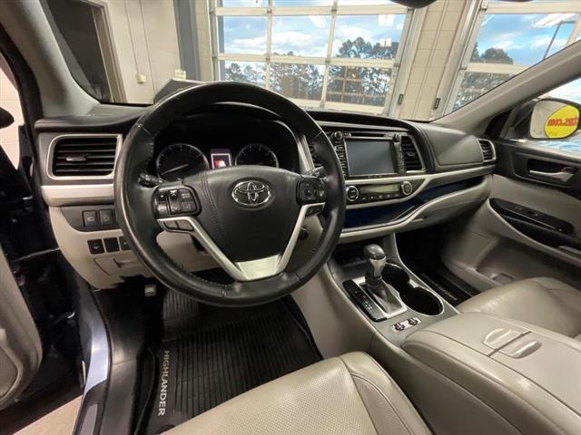 used 2018 Toyota Highlander car, priced at $23,850