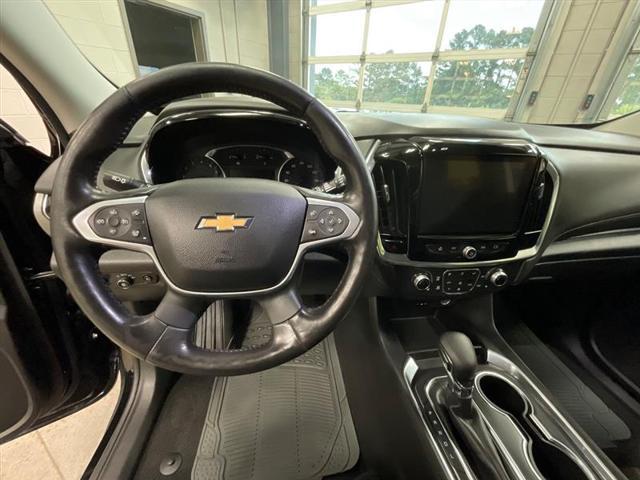 used 2021 Chevrolet Traverse car, priced at $21,500