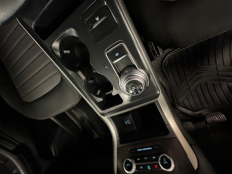 used 2021 Ford Edge car, priced at $11,995