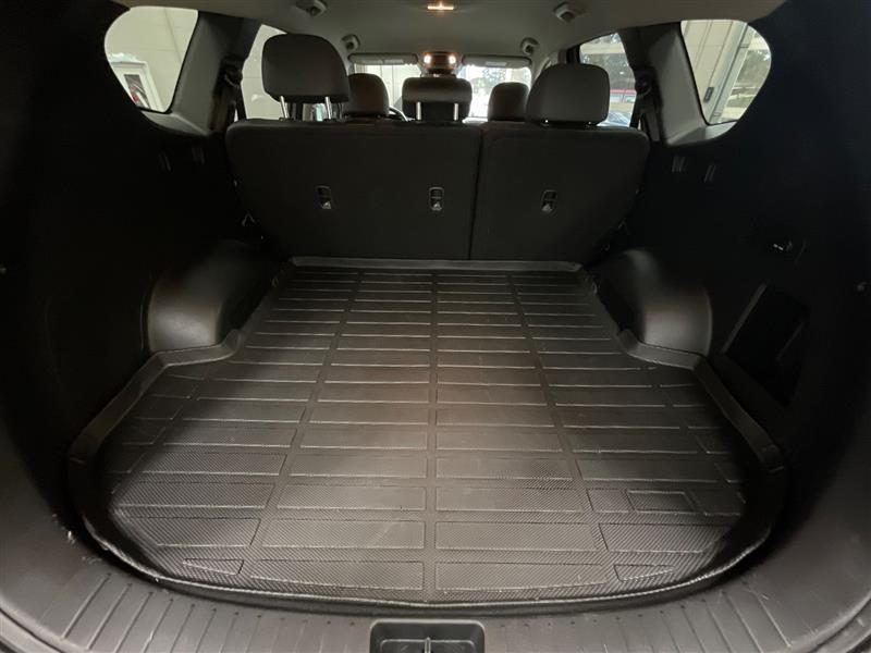 used 2021 Hyundai Santa Fe car, priced at $15,995