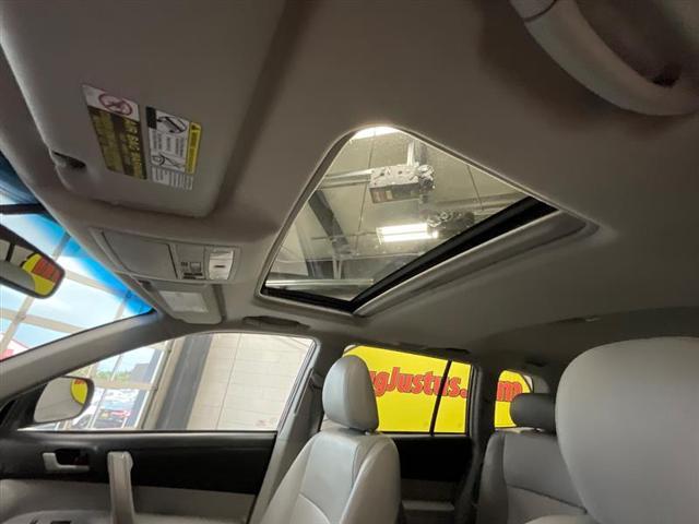 used 2013 Toyota Highlander car, priced at $15,995