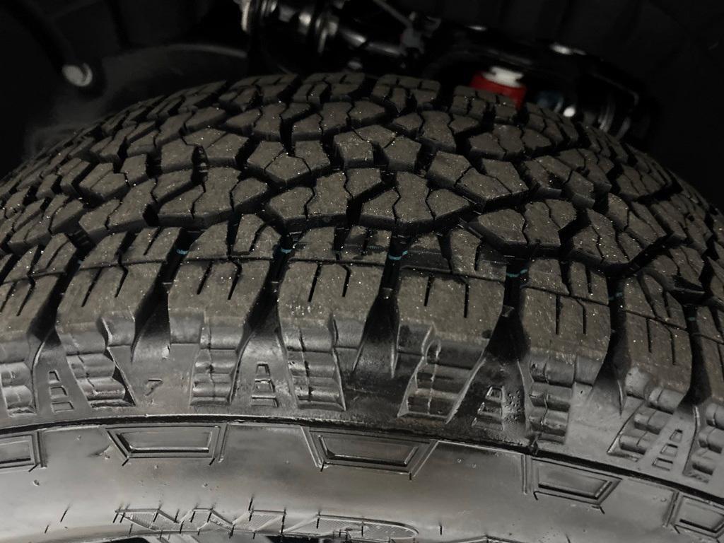 new 2026 GMC Sierra 2500 car, priced at $83,858