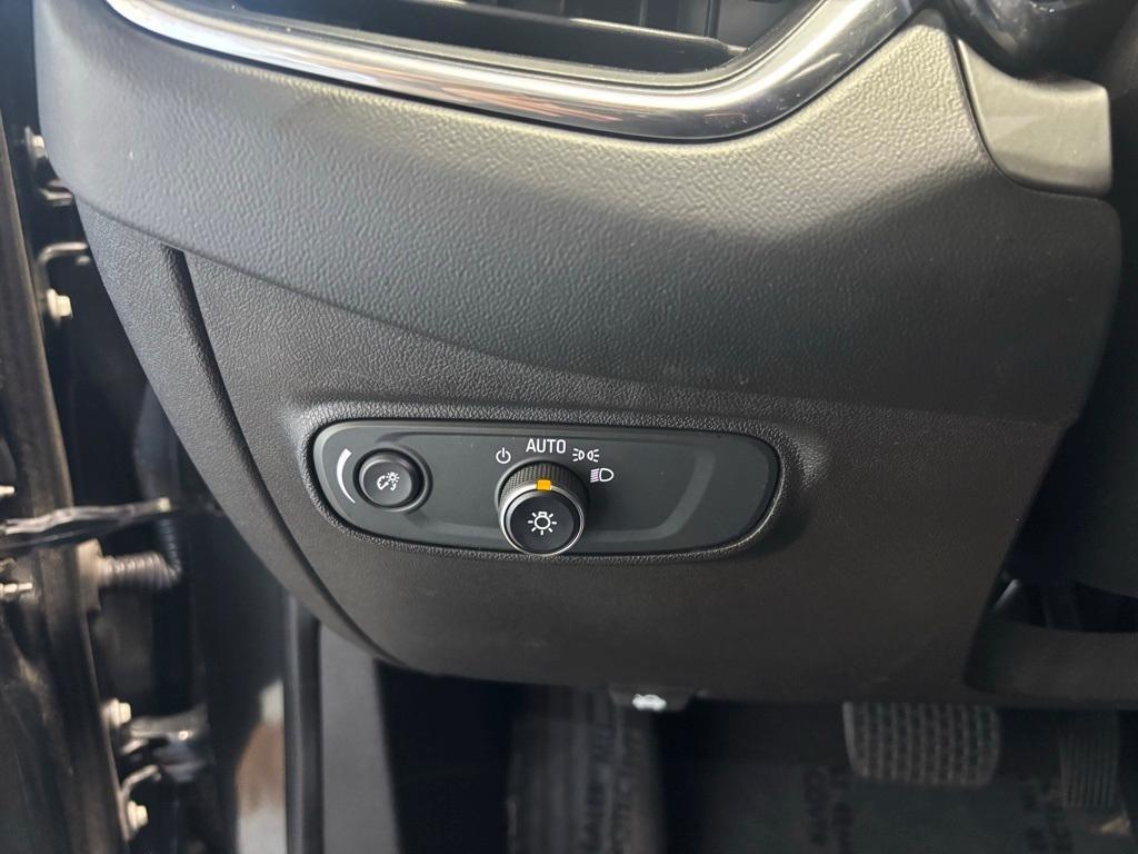 used 2020 Chevrolet Equinox car, priced at $14,737