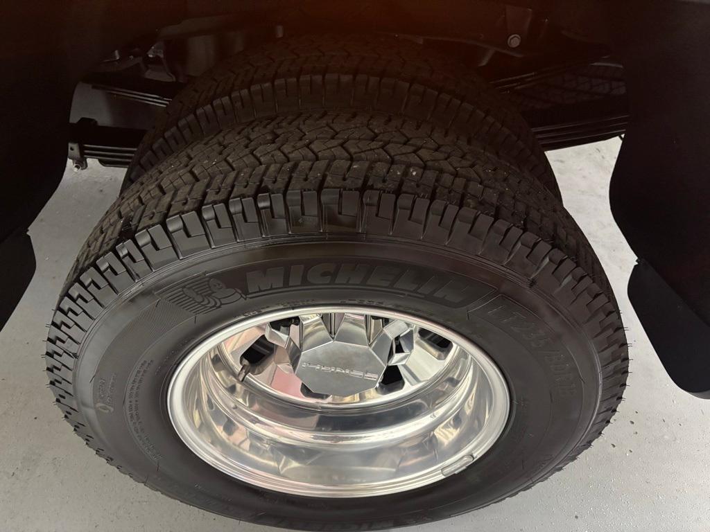 new 2026 GMC Sierra 3500 car, priced at $95,075