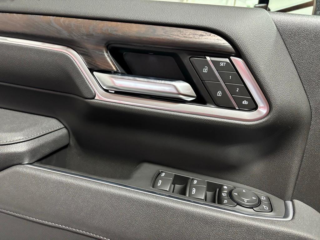 new 2025 GMC Sierra 2500 car, priced at $75,981