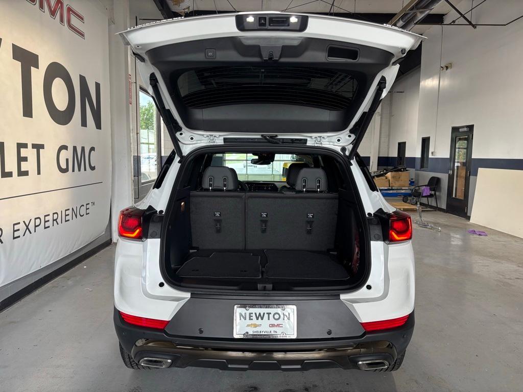 new 2025 Chevrolet TrailBlazer car, priced at $29,325