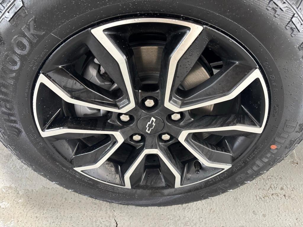 new 2025 Chevrolet TrailBlazer car, priced at $29,325