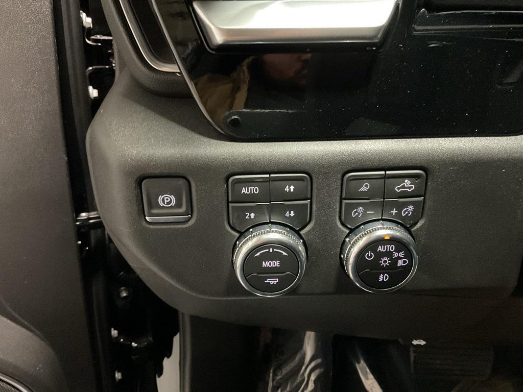 new 2026 GMC Sierra 1500 car, priced at $62,673