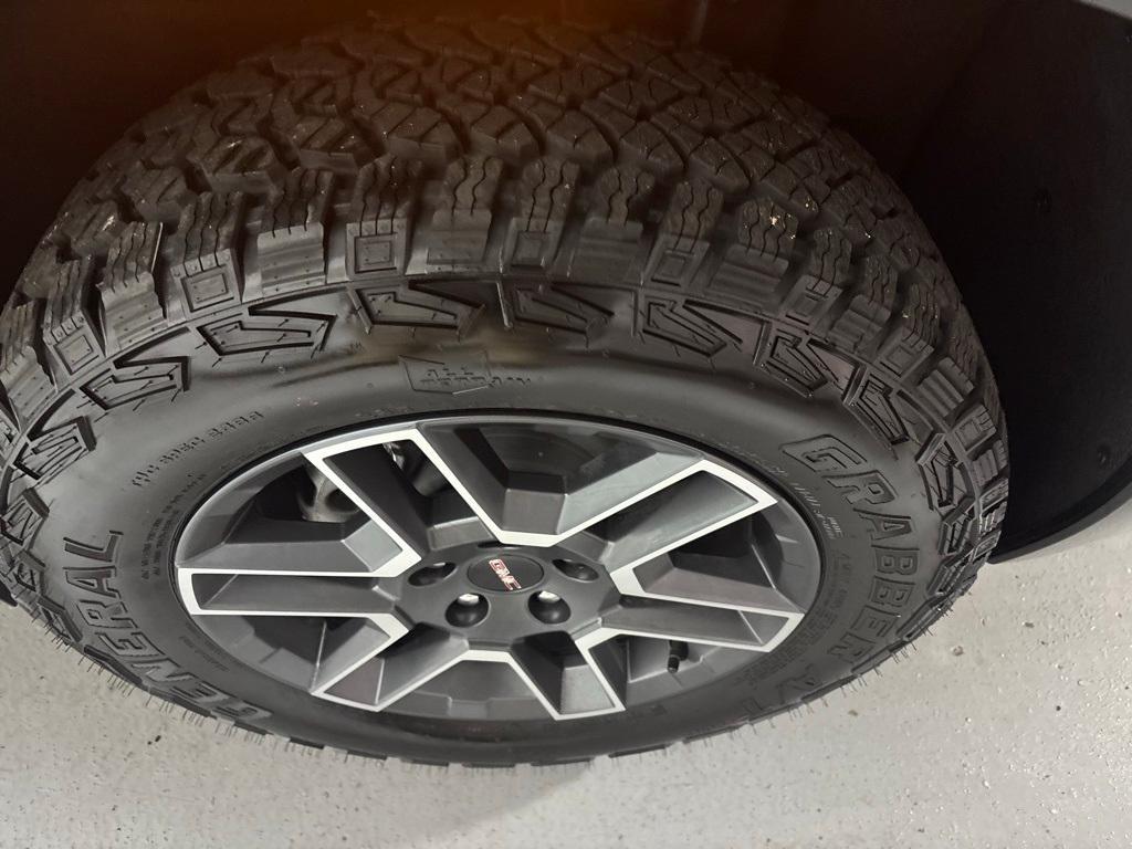 new 2026 GMC Terrain car, priced at $41,603