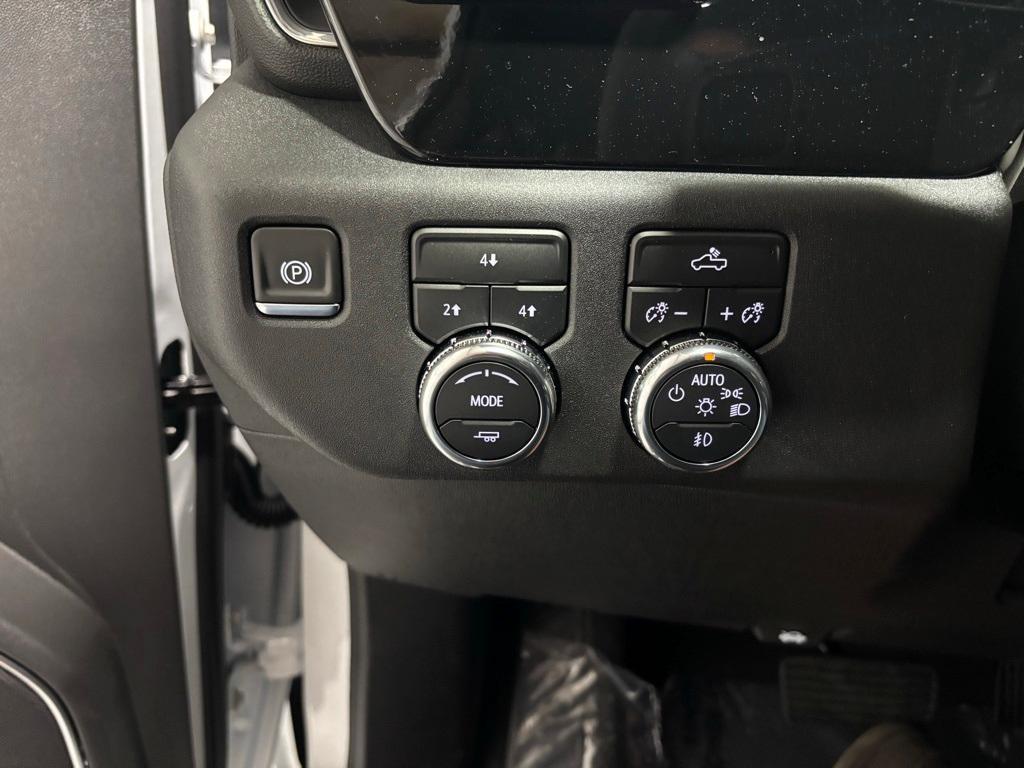 new 2025 GMC Sierra 2500 car, priced at $68,165