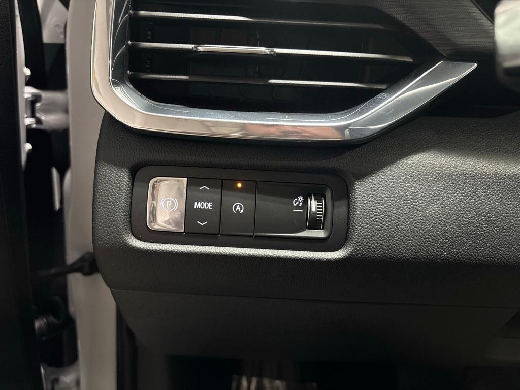 new 2026 GMC Acadia car, priced at $52,453