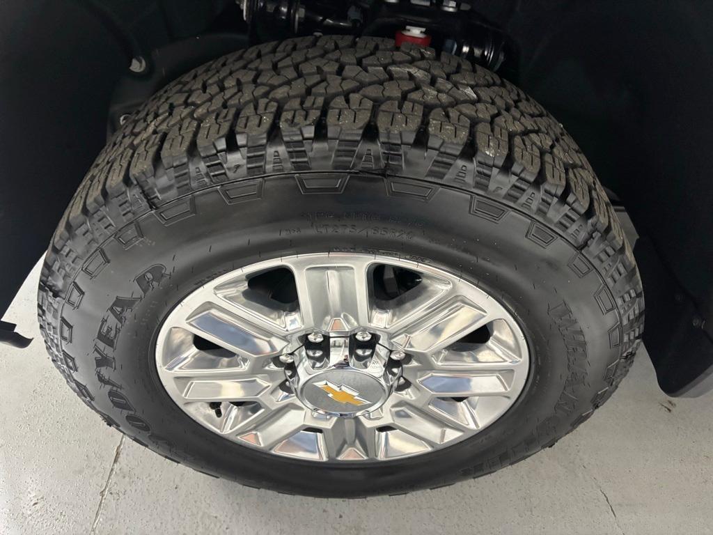 new 2025 Chevrolet Silverado 3500 car, priced at $80,529