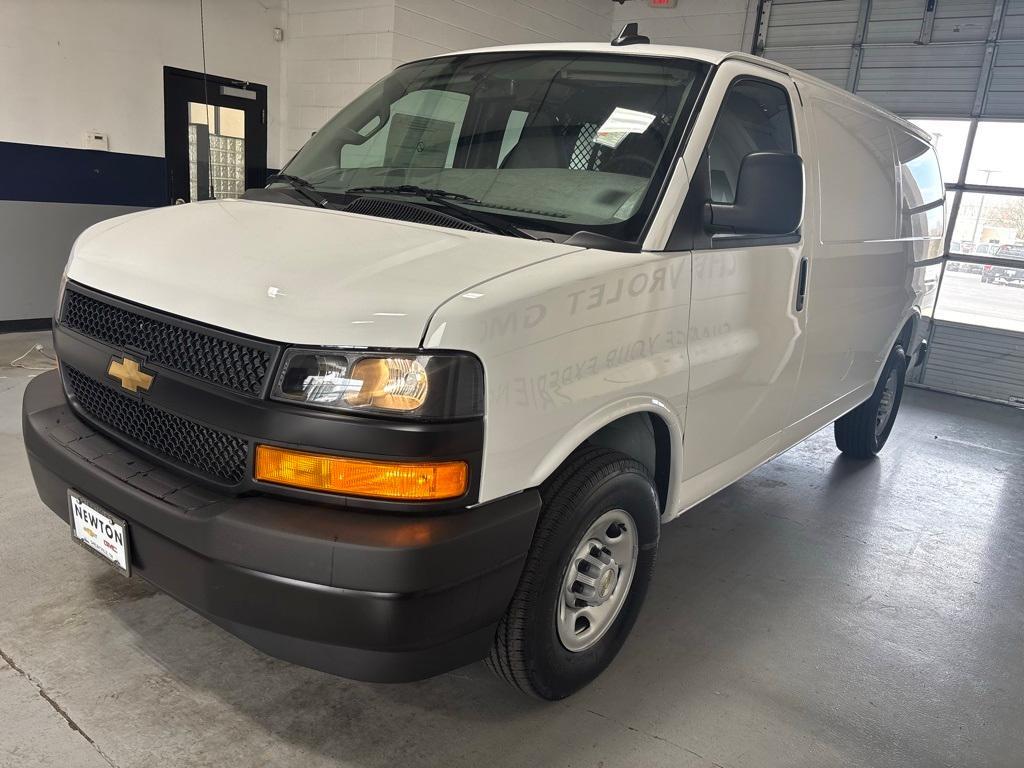 new 2025 Chevrolet Express 2500 car, priced at $45,817