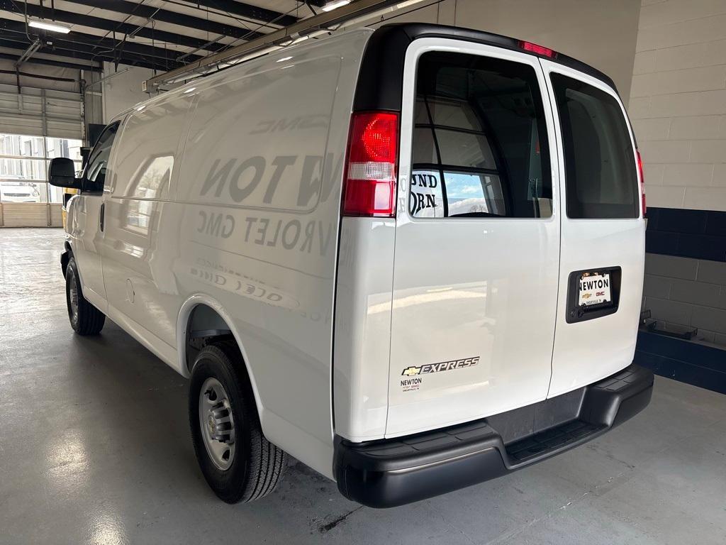 new 2025 Chevrolet Express 2500 car, priced at $45,817