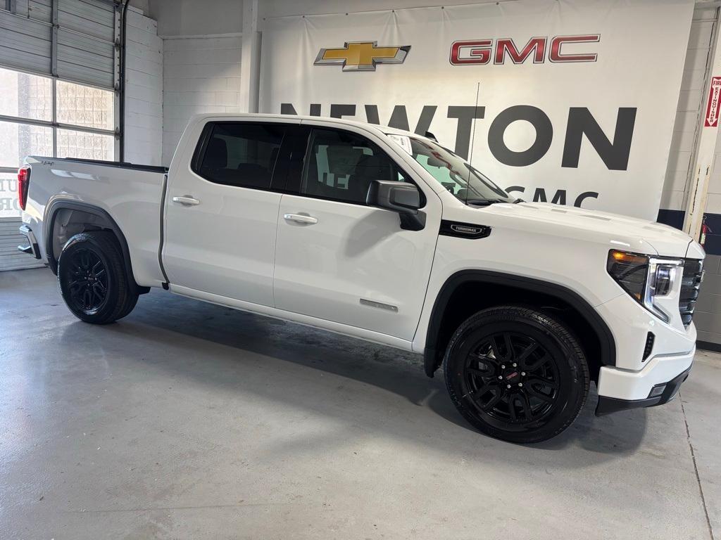 new 2025 GMC Sierra 1500 car, priced at $46,841