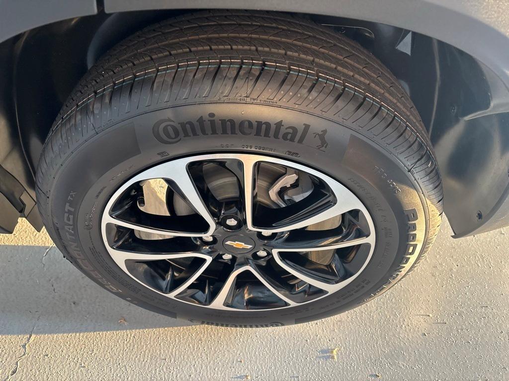 new 2026 Chevrolet TrailBlazer car, priced at $27,927