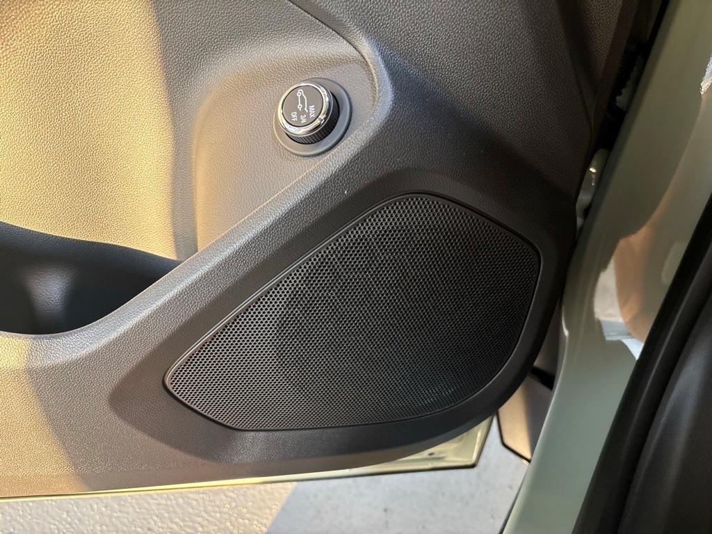 new 2026 Chevrolet TrailBlazer car, priced at $27,927