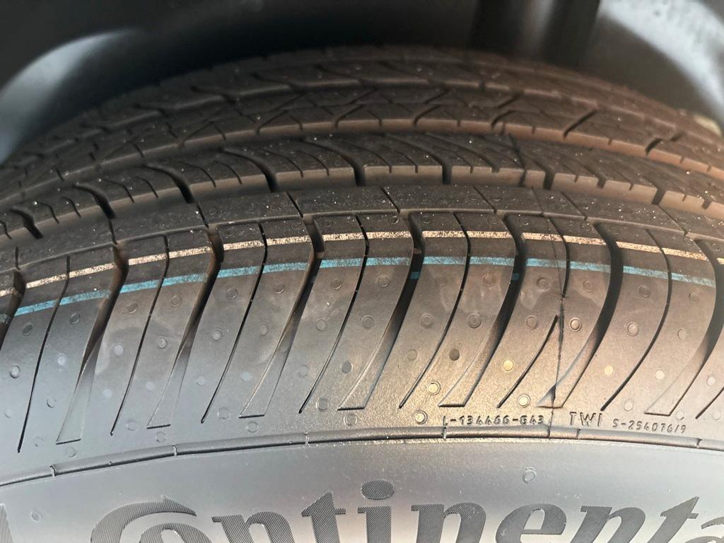 new 2026 Chevrolet TrailBlazer car, priced at $27,927