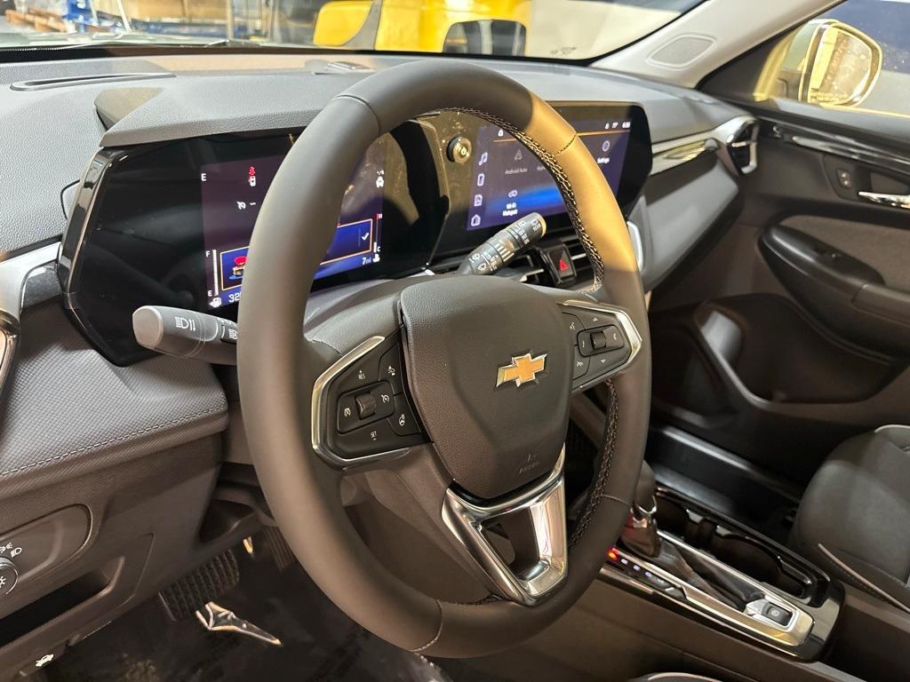 new 2026 Chevrolet TrailBlazer car, priced at $27,927