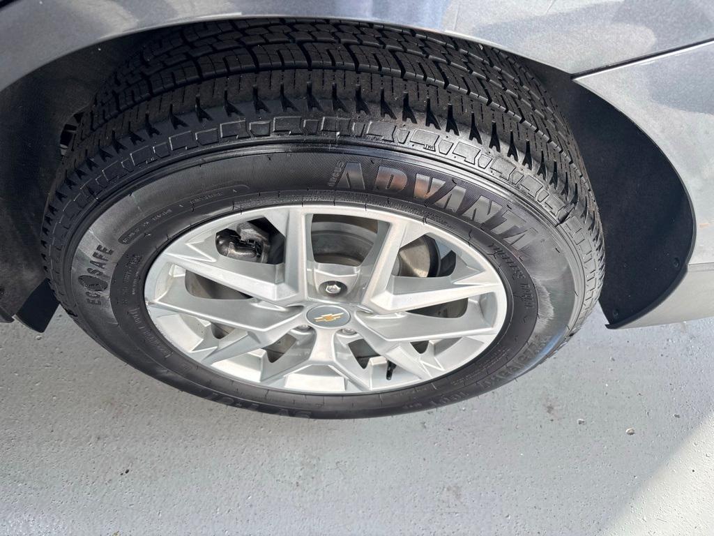 used 2023 Chevrolet Equinox car, priced at $15,637