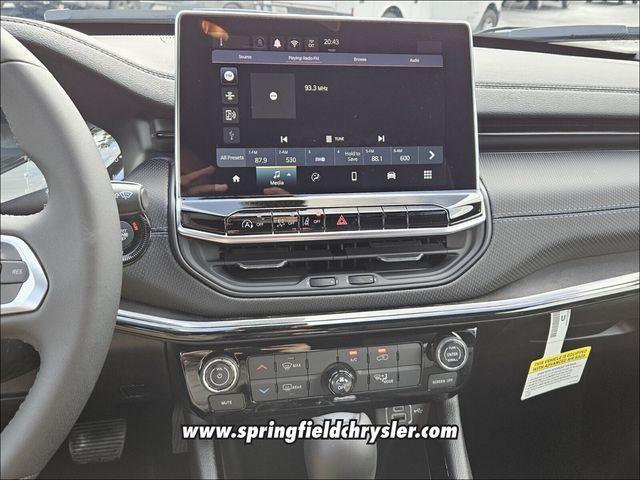 new 2025 Jeep Compass car