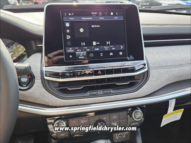 new 2025 Jeep Compass car